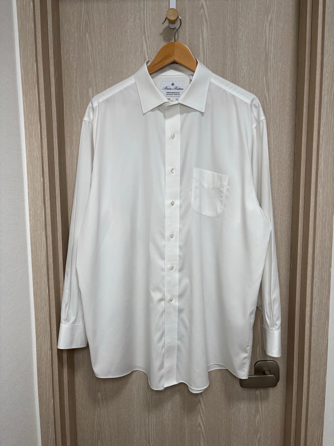 브룩스브라더스 수피마코튼 쿨맥스 메디슨핏 화이트셔츠/110~115 상품이미지1