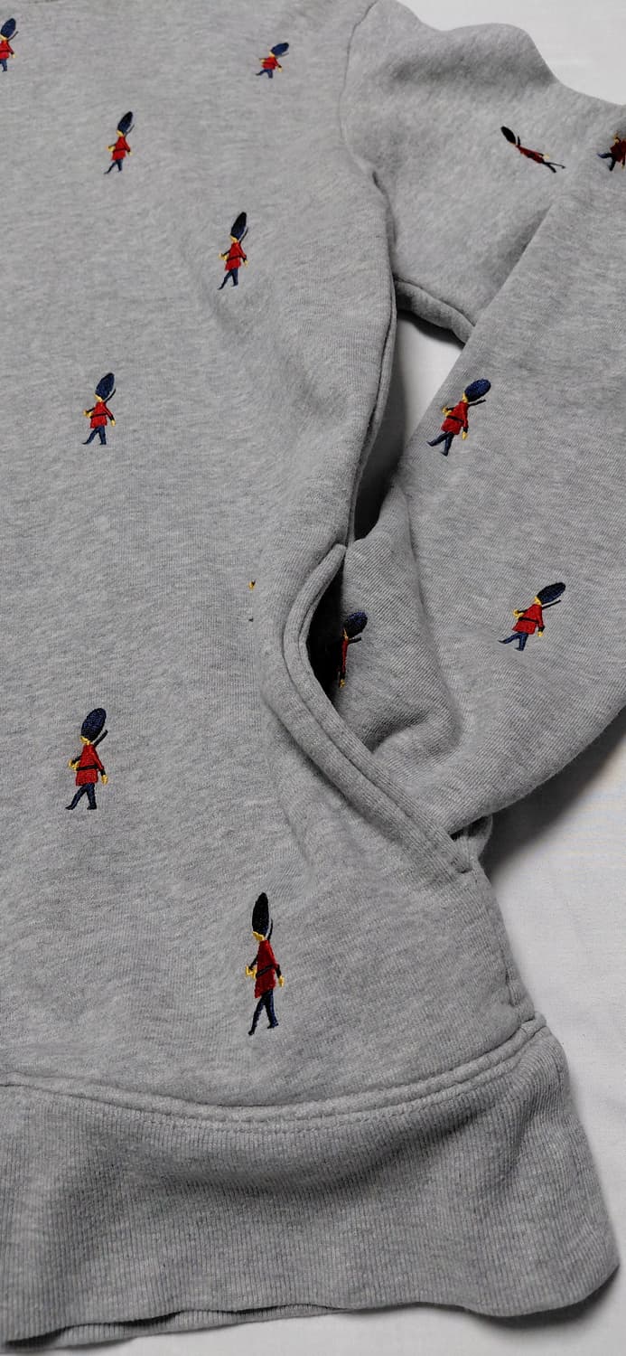 [M] 그래니프(graniph) 영국 근위병 자수 헨리넥 기모 후드티 상품이미지3