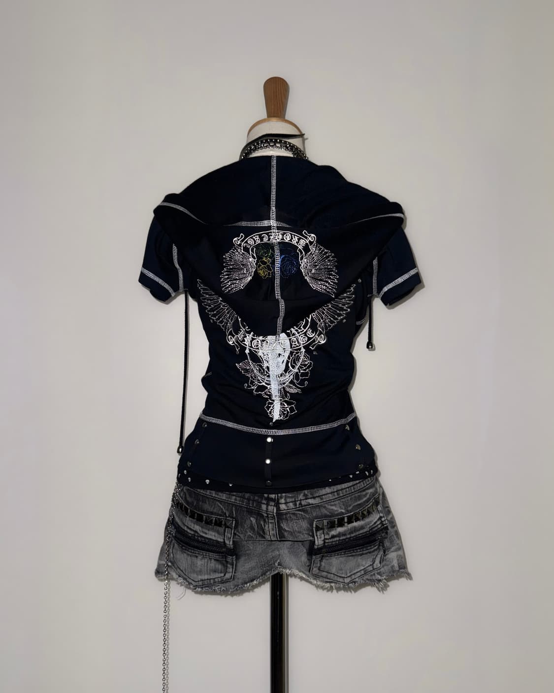 BRONZE AGE 스티치 날개 반팔 와투케 펑크 후드집업 상품이미지2