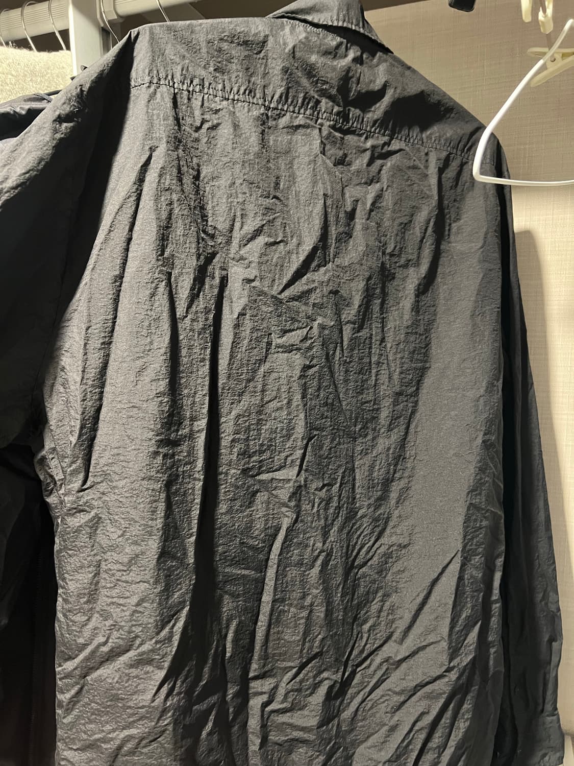 C.P. 컴퍼니 테일론 L 셔츠 블랙 - 23SS 상품이미지6