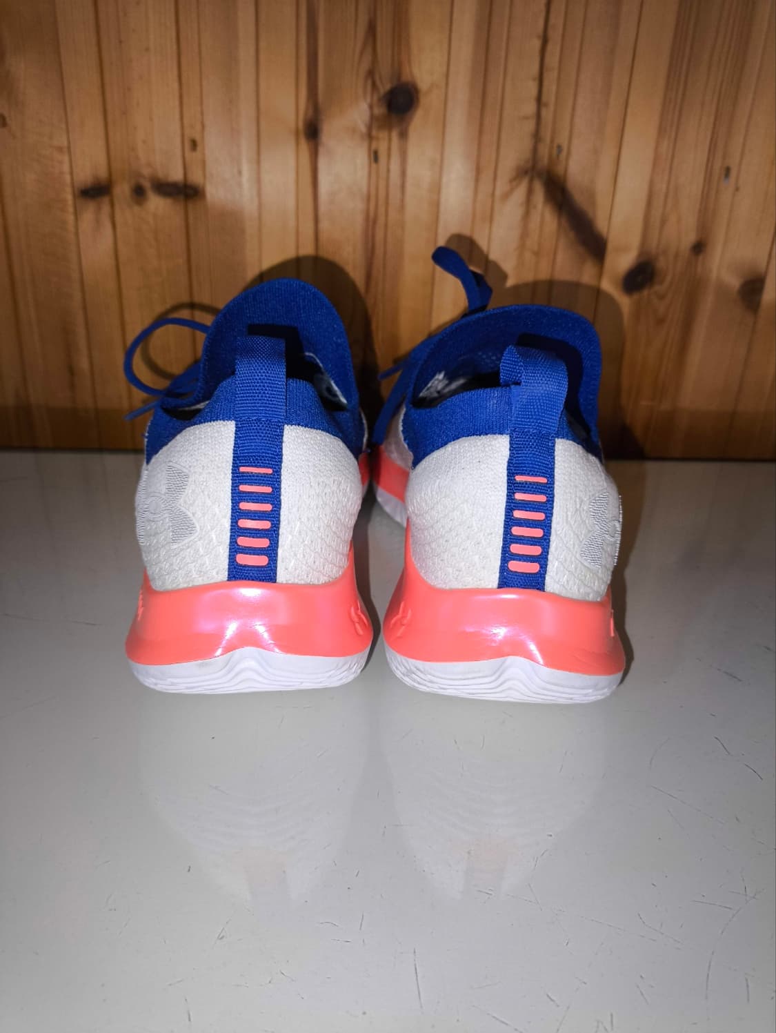 280mm 언더아머 플로우 벨로시티 SE 러닝화 상품이미지8