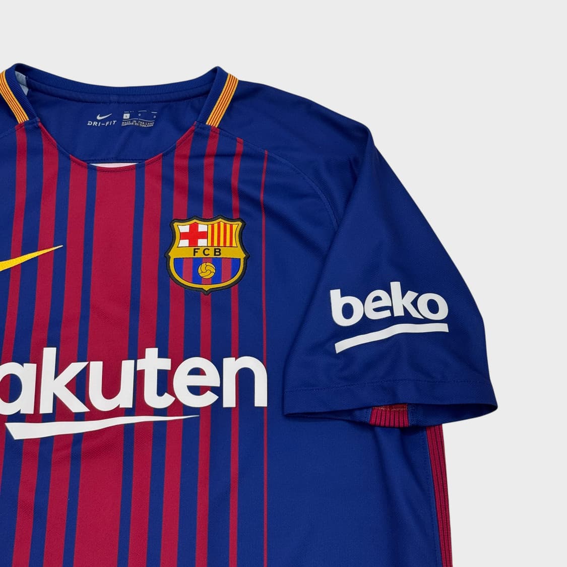 17-18 바르셀로나 홈 No.10 리오넬 메시 상품이미지5