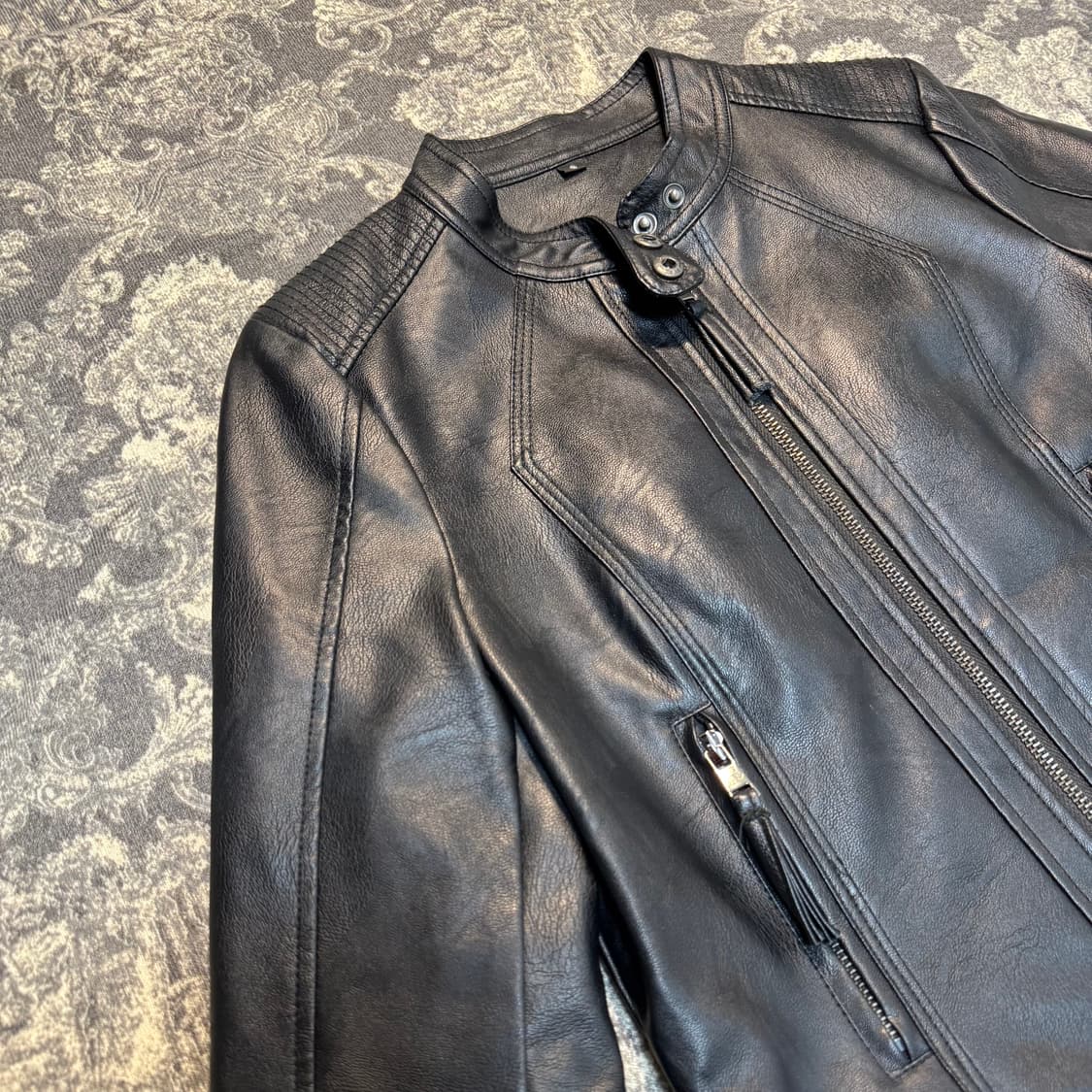 크롭 비건레더 자켓 상품이미지3