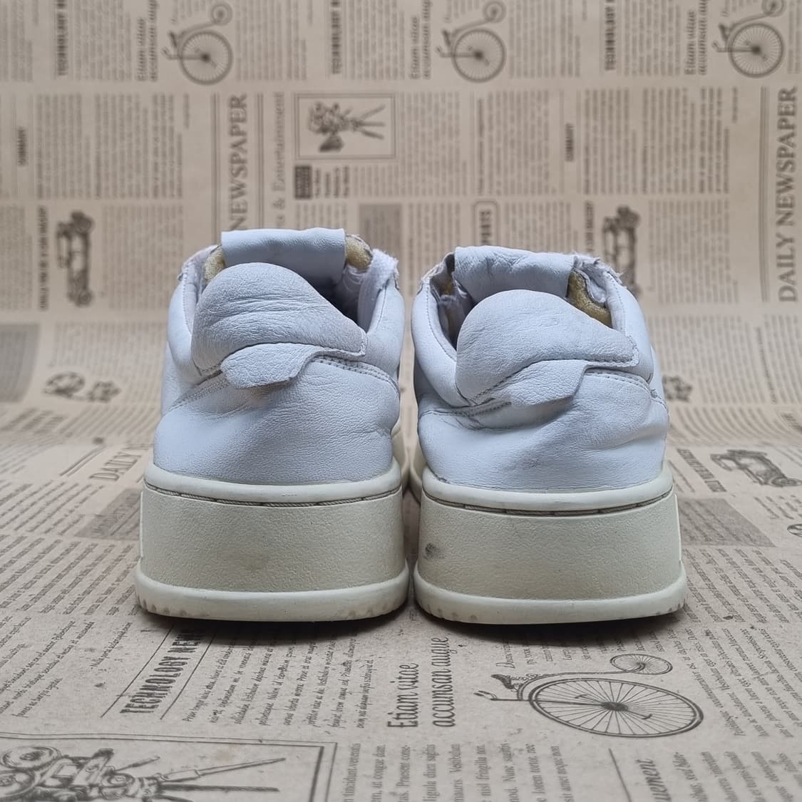 오트리 메달리스트 레더 여성스니커즈235 상품이미지4