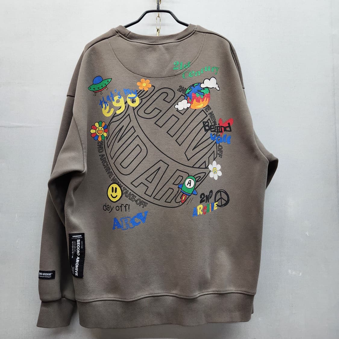 세컨드아카이브 스트릿무드 백로고 오버핏 맨투맨 2XL 상품이미지1