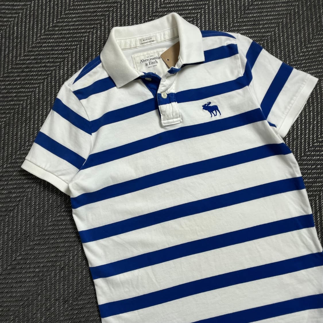 아베크롬비 y2k 스몰로고 스트라이프 카라 티셔츠o 4555 상품이미지3