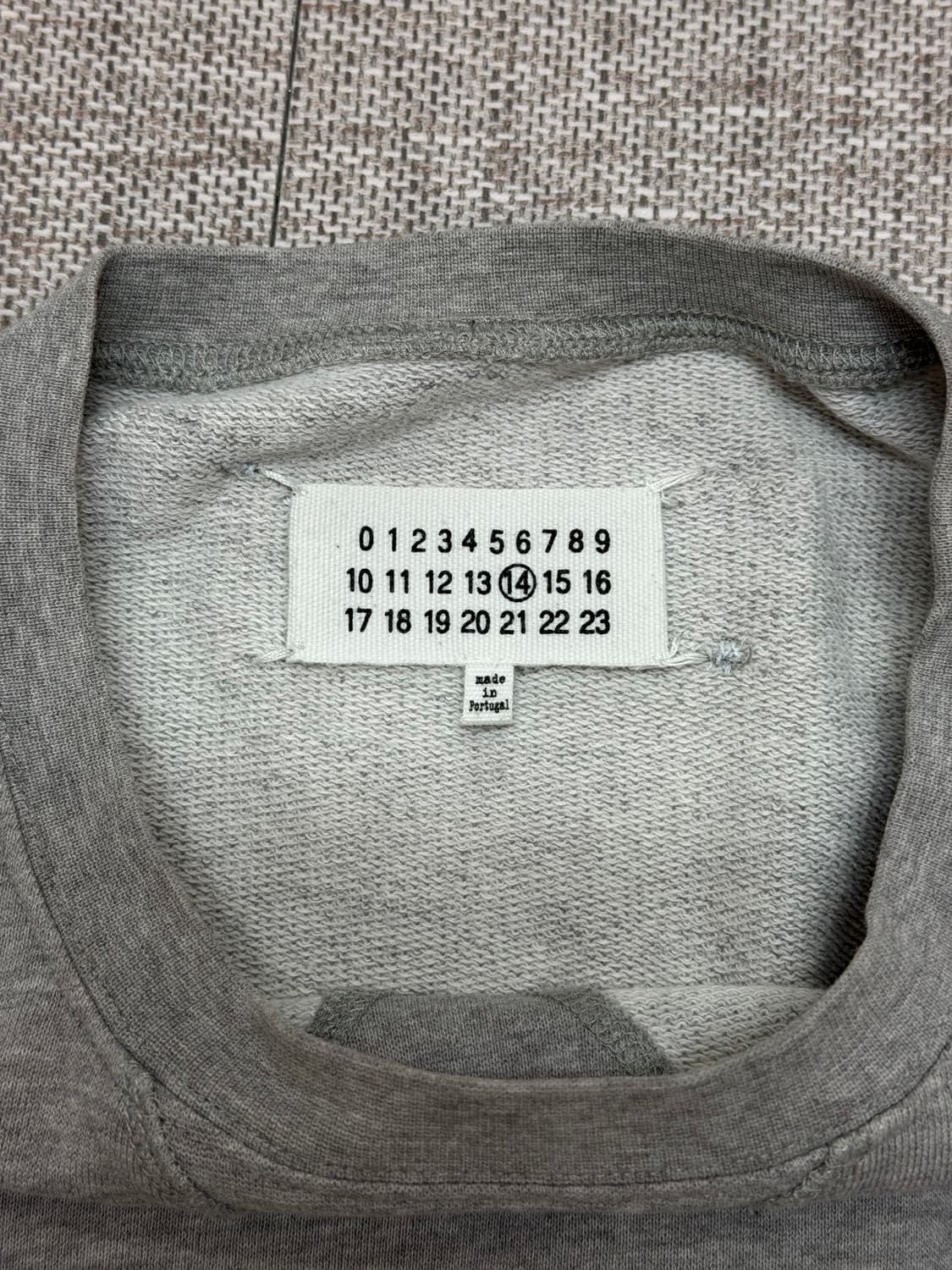 마르지엘라 엘보우 패치 맨투맨  상품이미지4