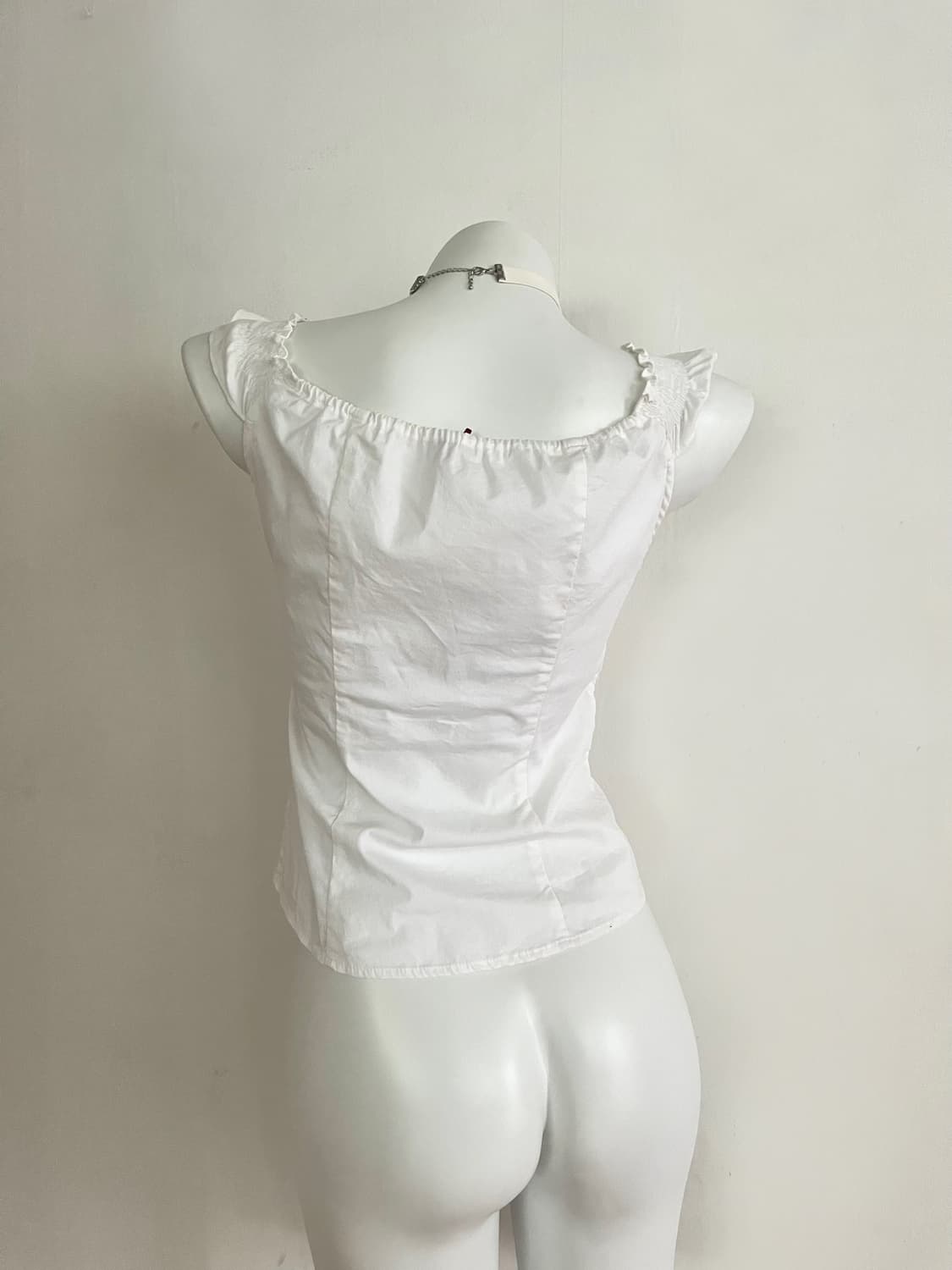 Guess 90s Puff Angel ɞ Top 상품이미지10