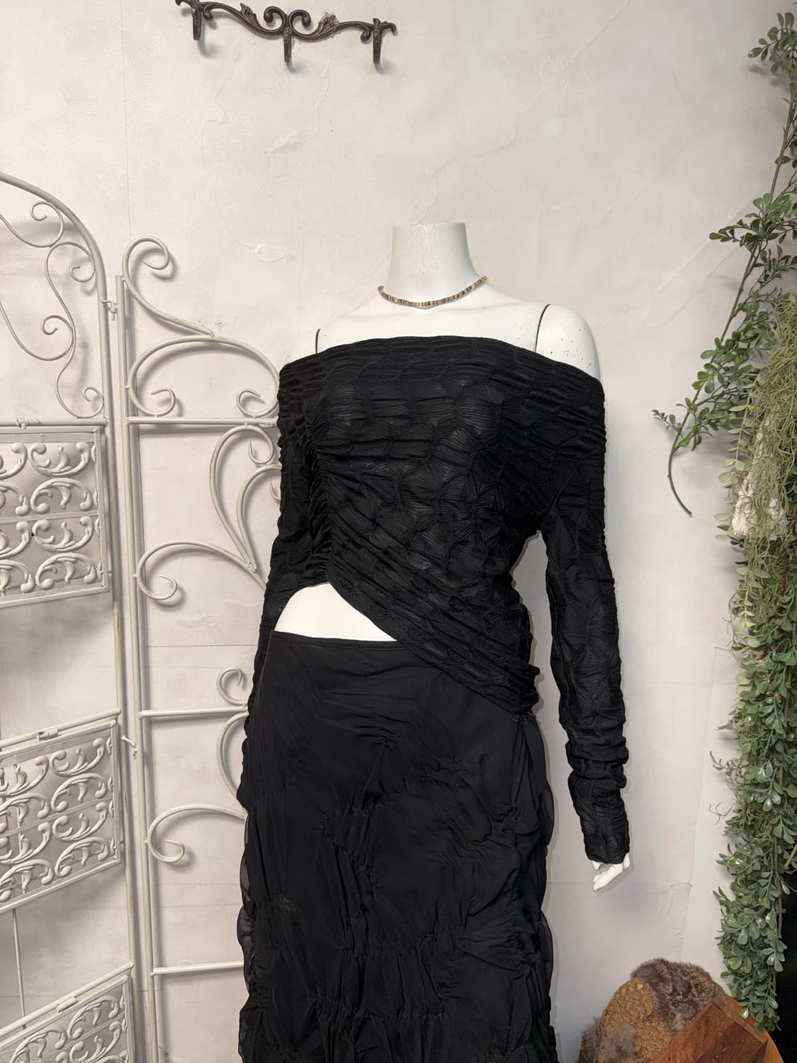 Eonhey black draping shirring top (새제품) 상품이미지2