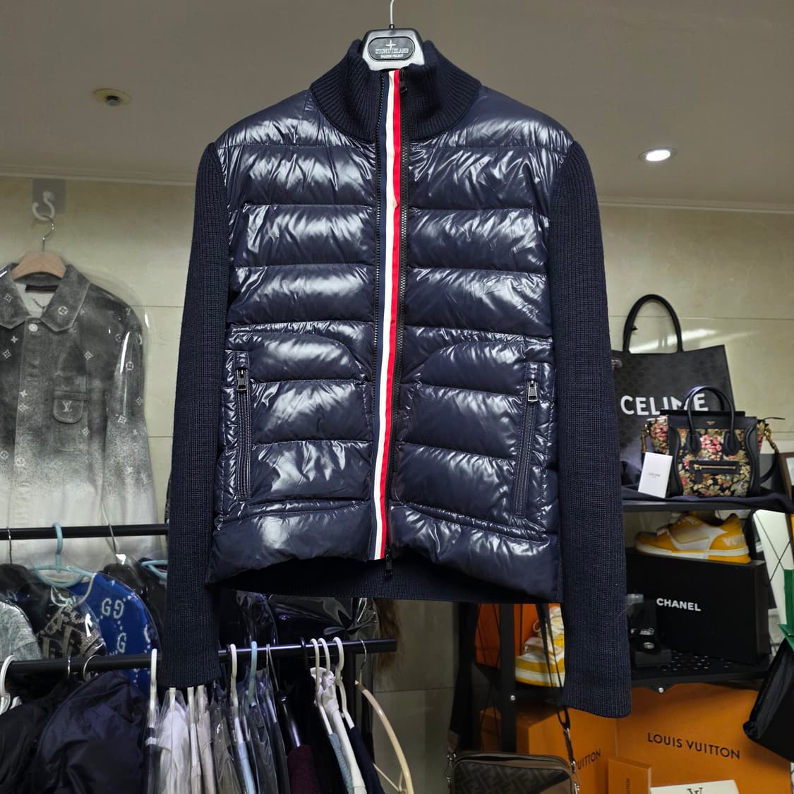 {클로젯}[M]몽클레어 마글리오네 트리콧 유광 삼선 니트 패딩 상품이미지1