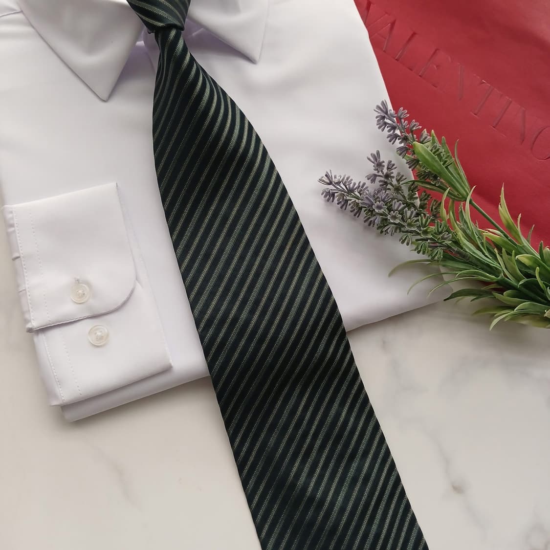 발렌티노 실크 네이비 스트라이프 넥타이 9.8cm B등급 A18608
 상품이미지4