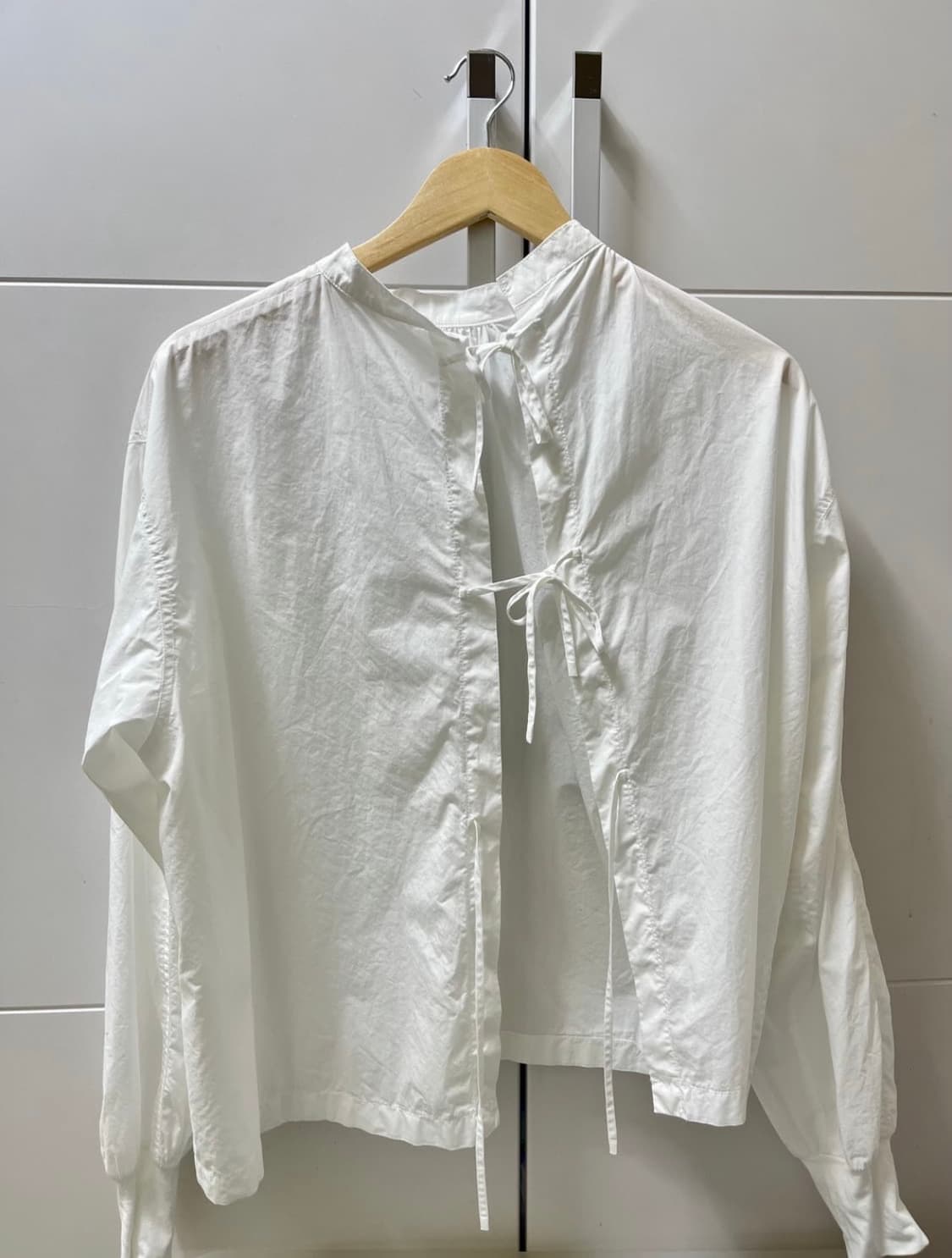 아모멘토 AMOMENTO 오픈 블라우스 상품이미지4