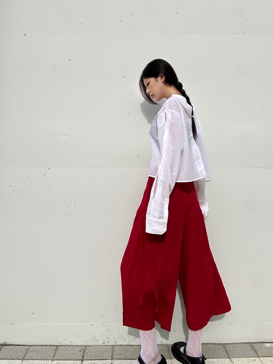 Open slit detail top / white 상품이미지3