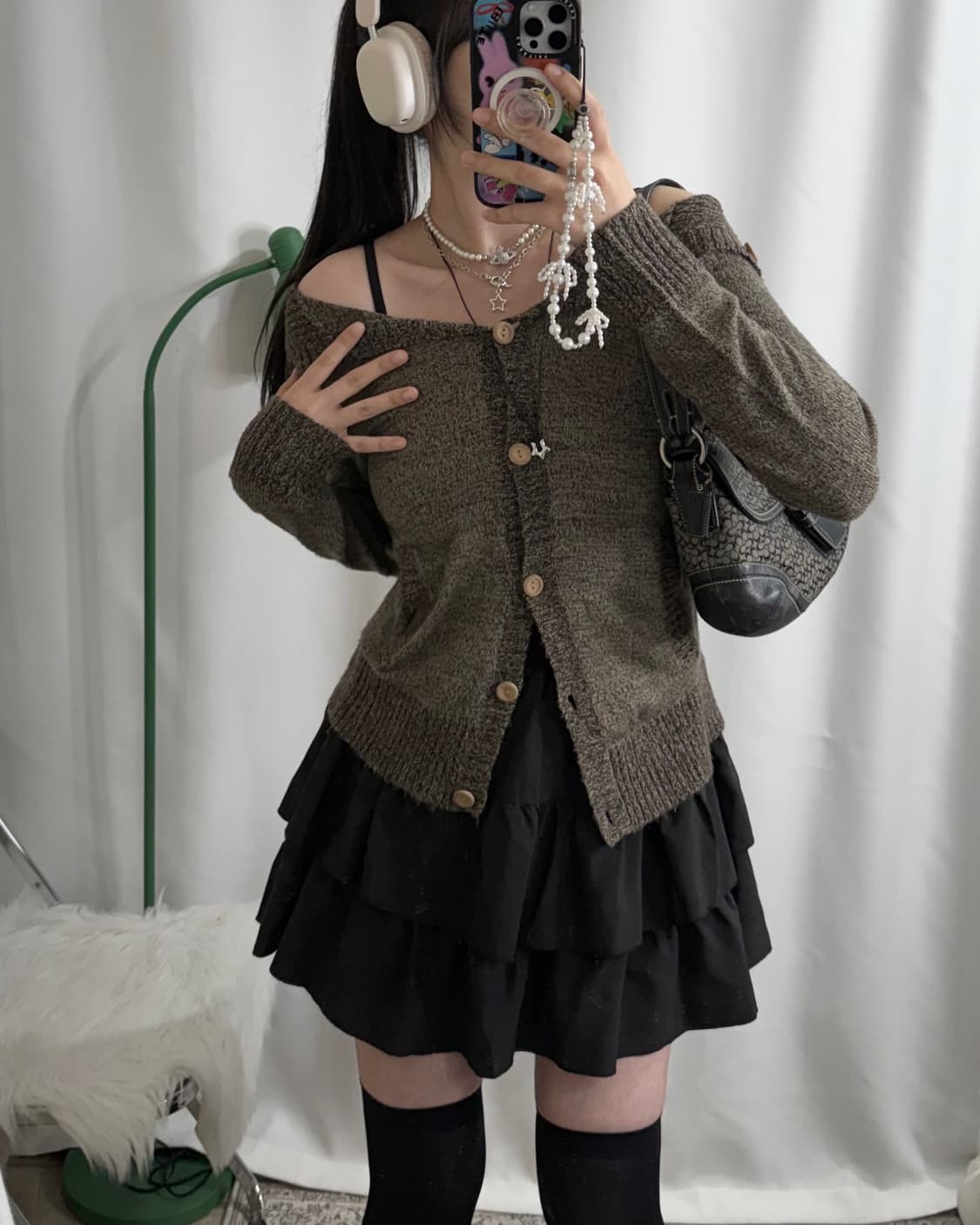 브라운 우드 버튼 빅 카라 가디건 상품이미지1