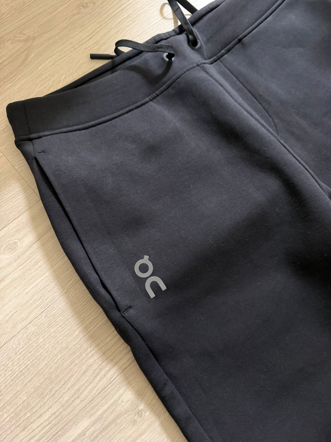 온러닝 포커스 테크 스웻팬츠 블랙 M 새상품 상품이미지2