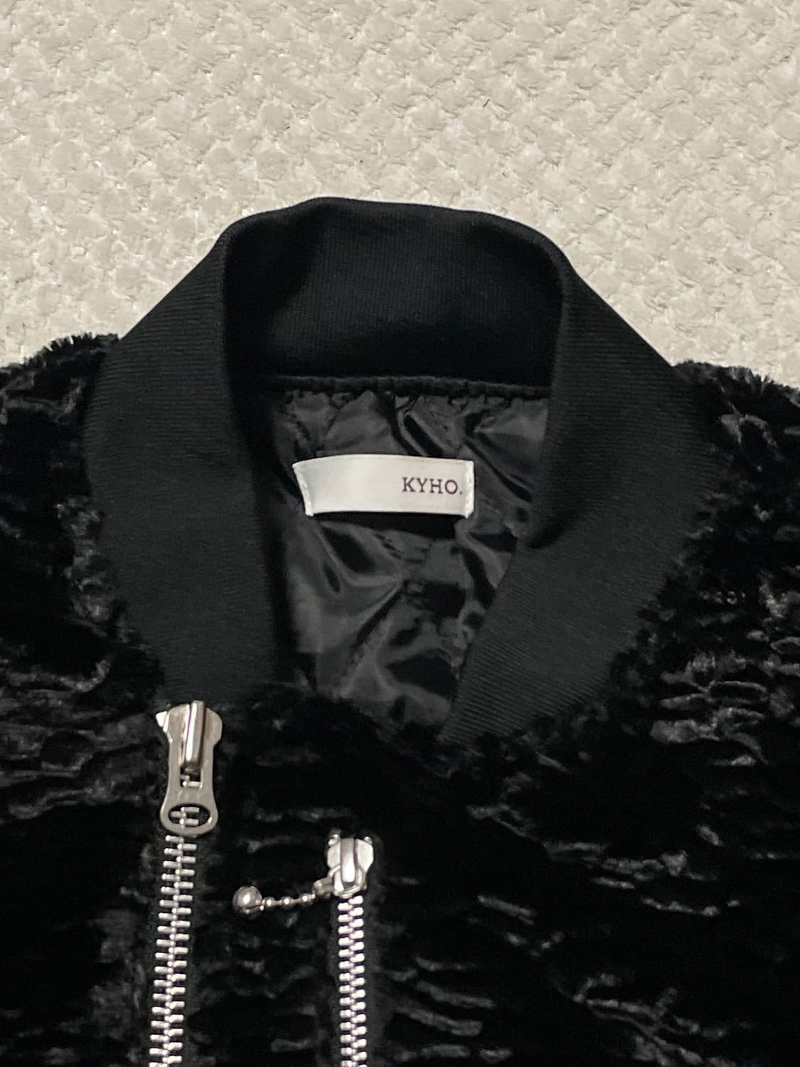 KYHO 기호 2WAY 벨벳 쇼트 봄버 블루종 자켓 블랙(클리닝O) 상품이미지5