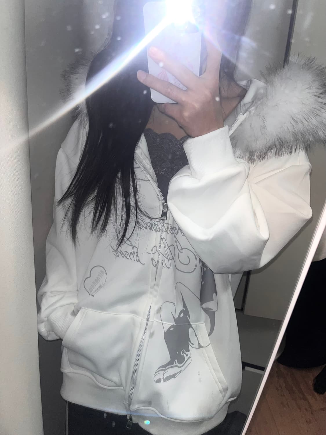 빈티지 레터링 그래픽 화이트 퍼 후드집업 상품이미지7