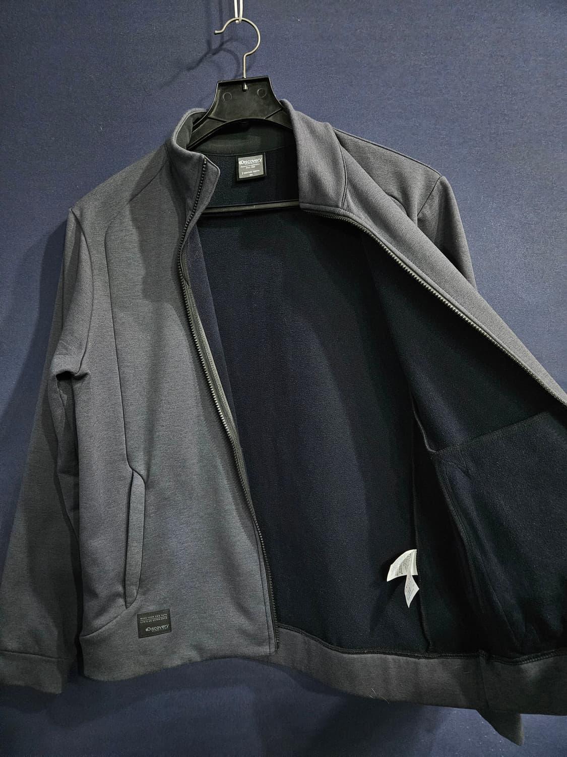 디스커버리 다크그레이 남성 슬림핏 105 기모 집업자켓  상품이미지8
