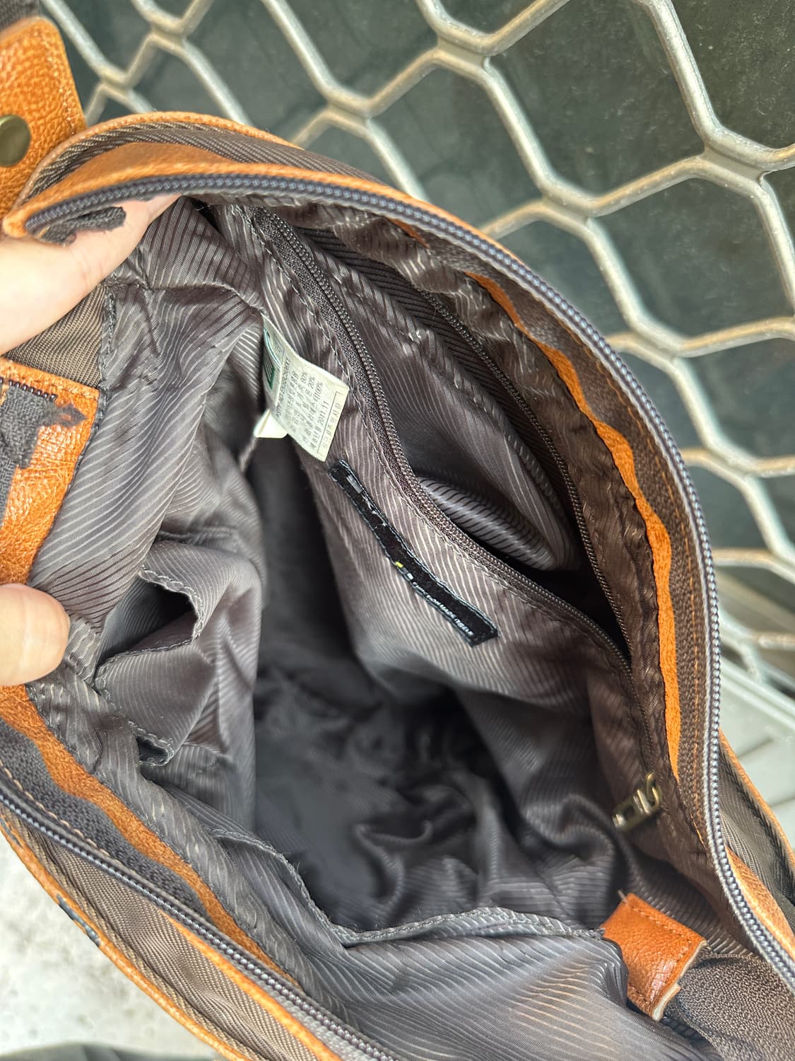 EXR multi pocket brown leather bag 상품이미지8