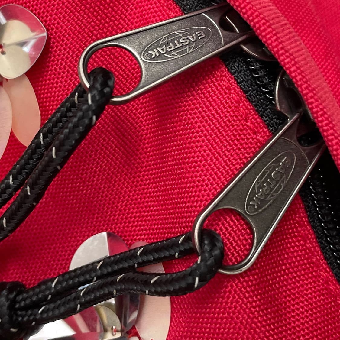 이스트팩 x 체스티 (Eastpak x Chesty) 상품이미지5