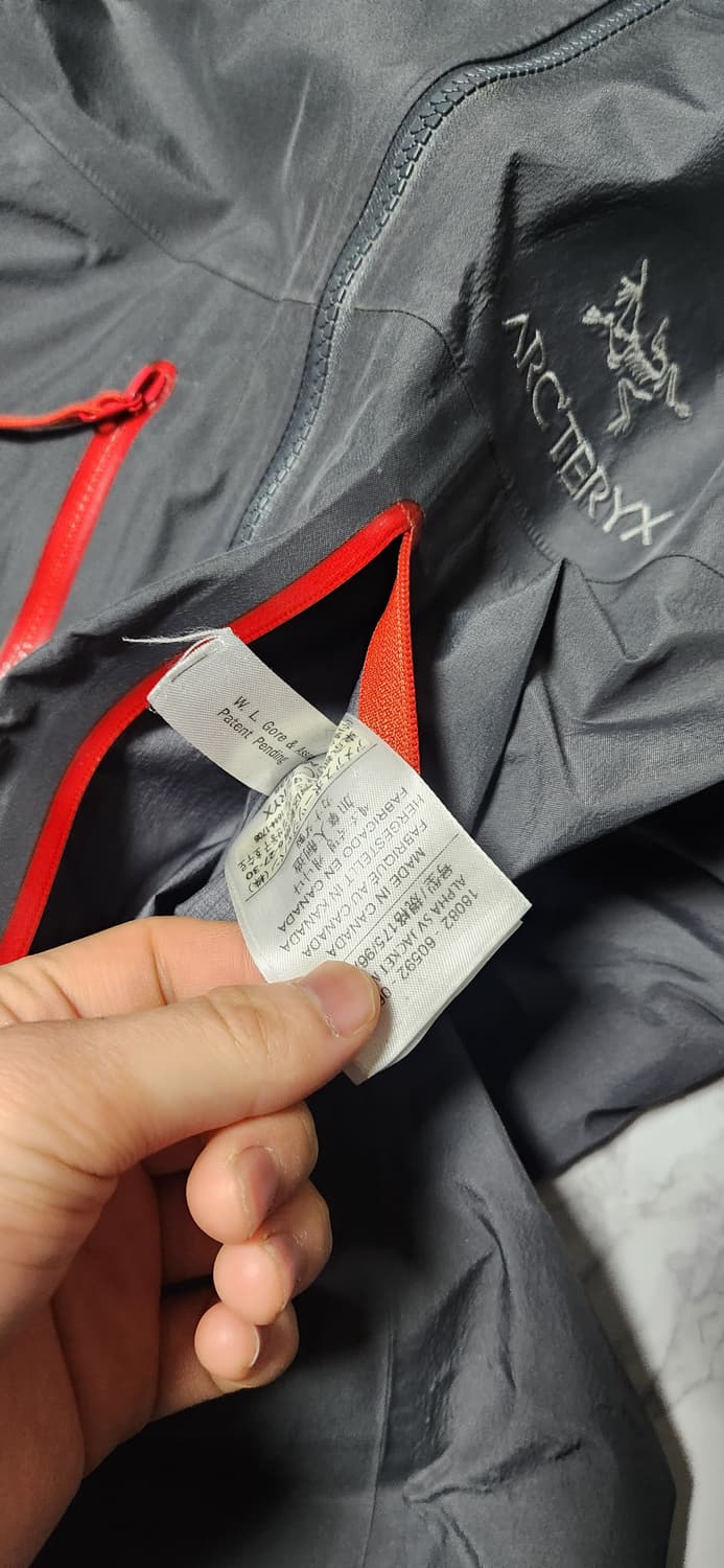 아크테릭스 알파 sv 파일럿 그레이 바람막이 후드 자켓 상품이미지9