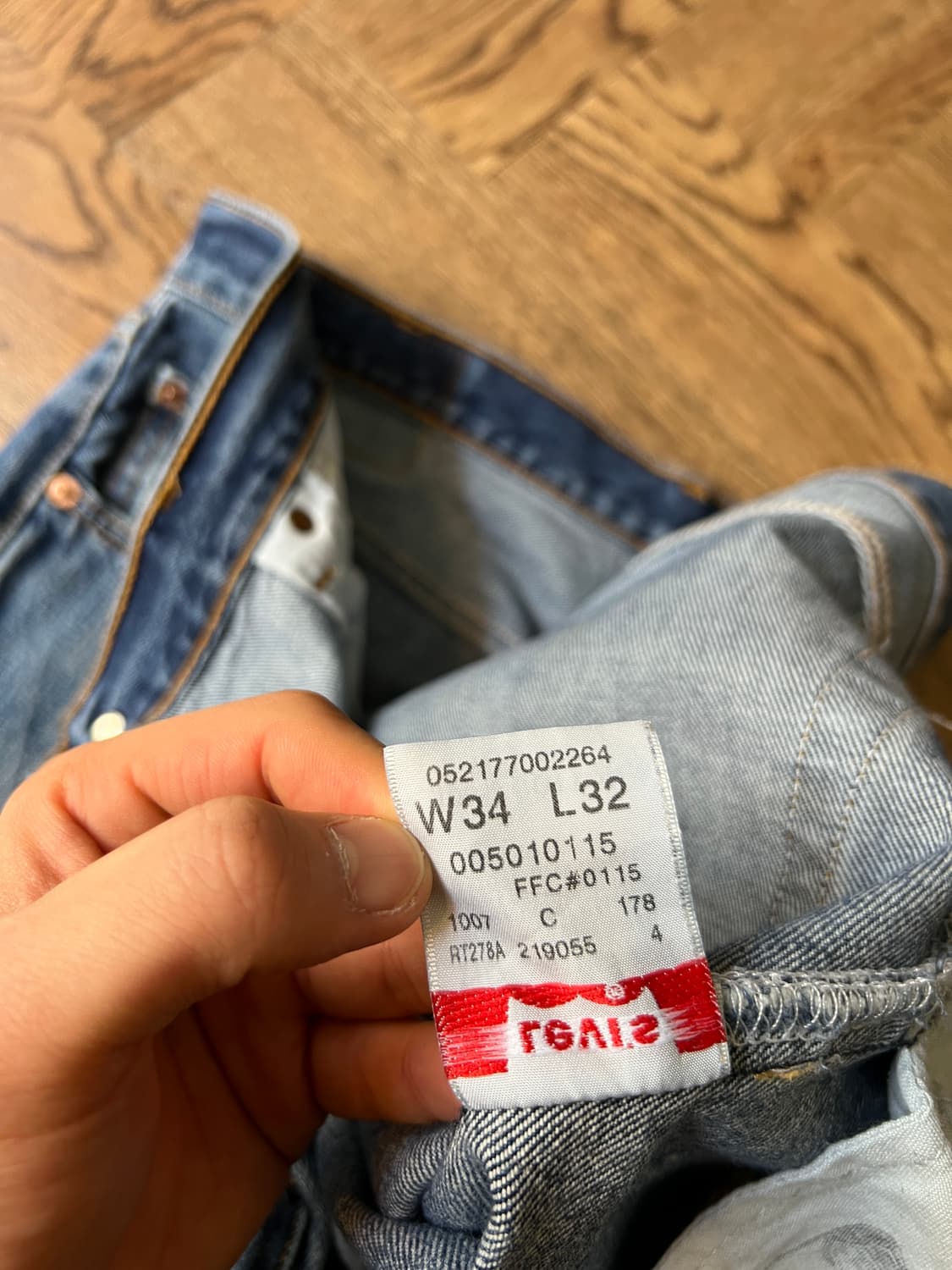 [34]00's 리바이스 501 더티 페이딩 스트레이트 데님 팬츠 상품이미지8