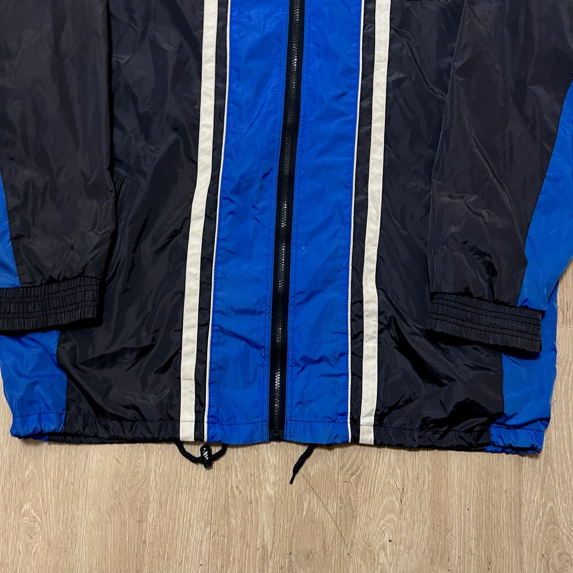 아디다스 90s 올드스쿨 로고 바람막이 자켓 4XL 상품이미지4