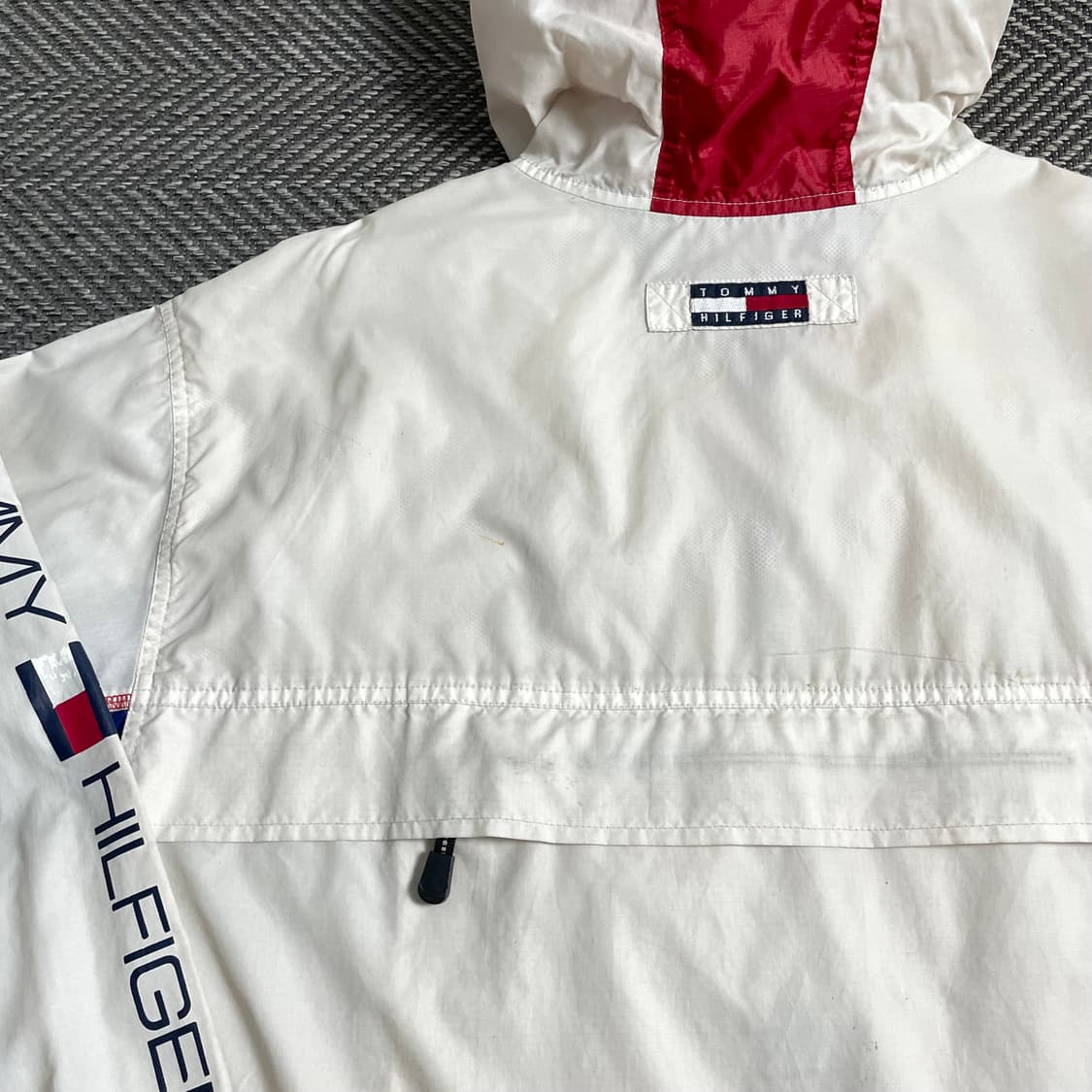 00s 타미힐피거 스펠아웃 빅로고 바람막이o 5013 상품이미지7