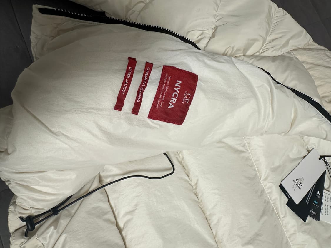 새상품) Cp 컴퍼니 nycra 후드 쉘 다운 자켓 패딩 상품이미지5