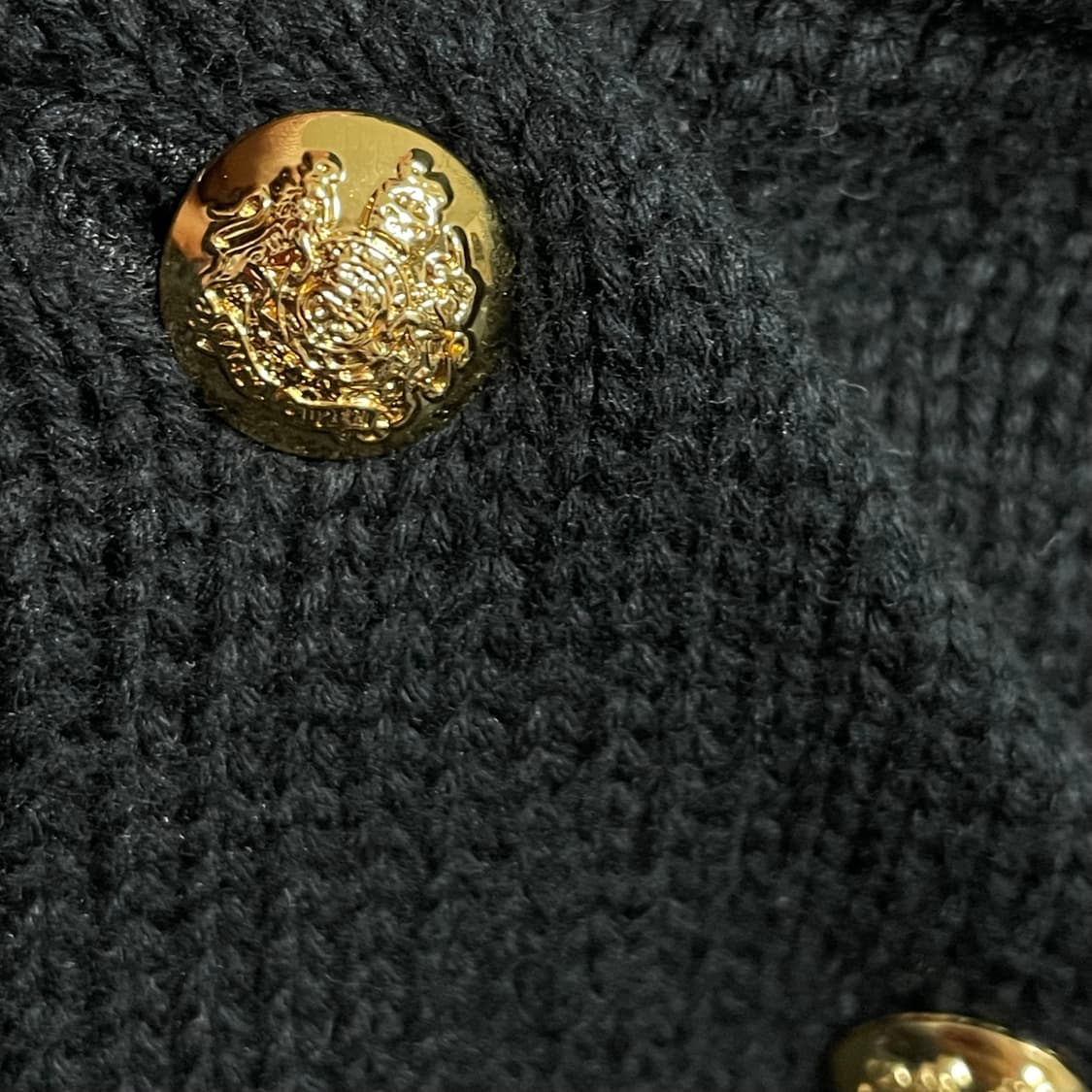 [S] 로렌 랄프로렌 사선 버튼 블랙 니트 상품이미지3