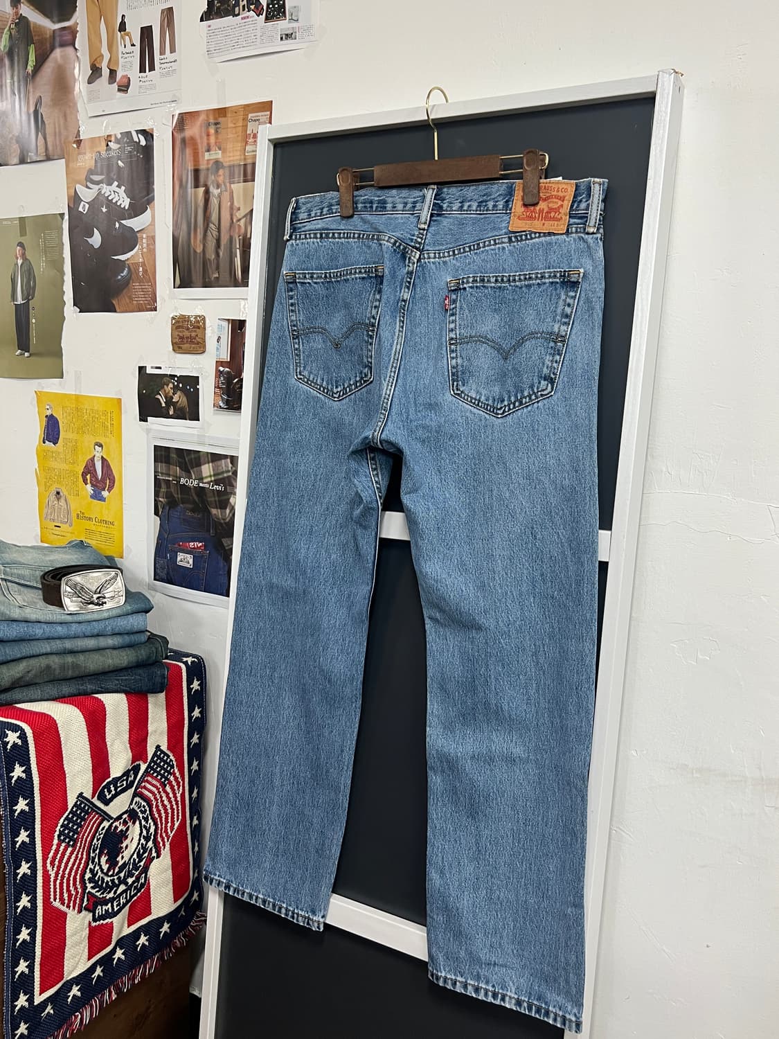 Levis 리바이스 505 레귤러 스트레이트핏 연청 데님 팬츠 상품이미지1