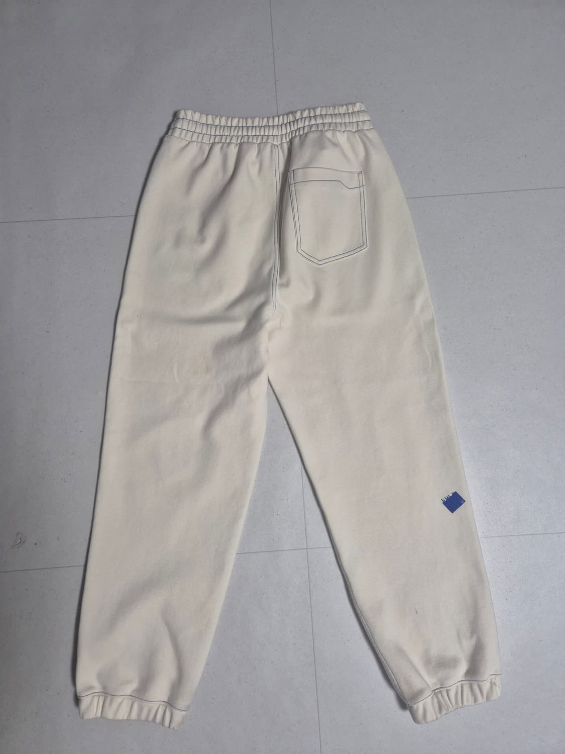 아더에러 아이보리 조거팬츠 상품이미지1