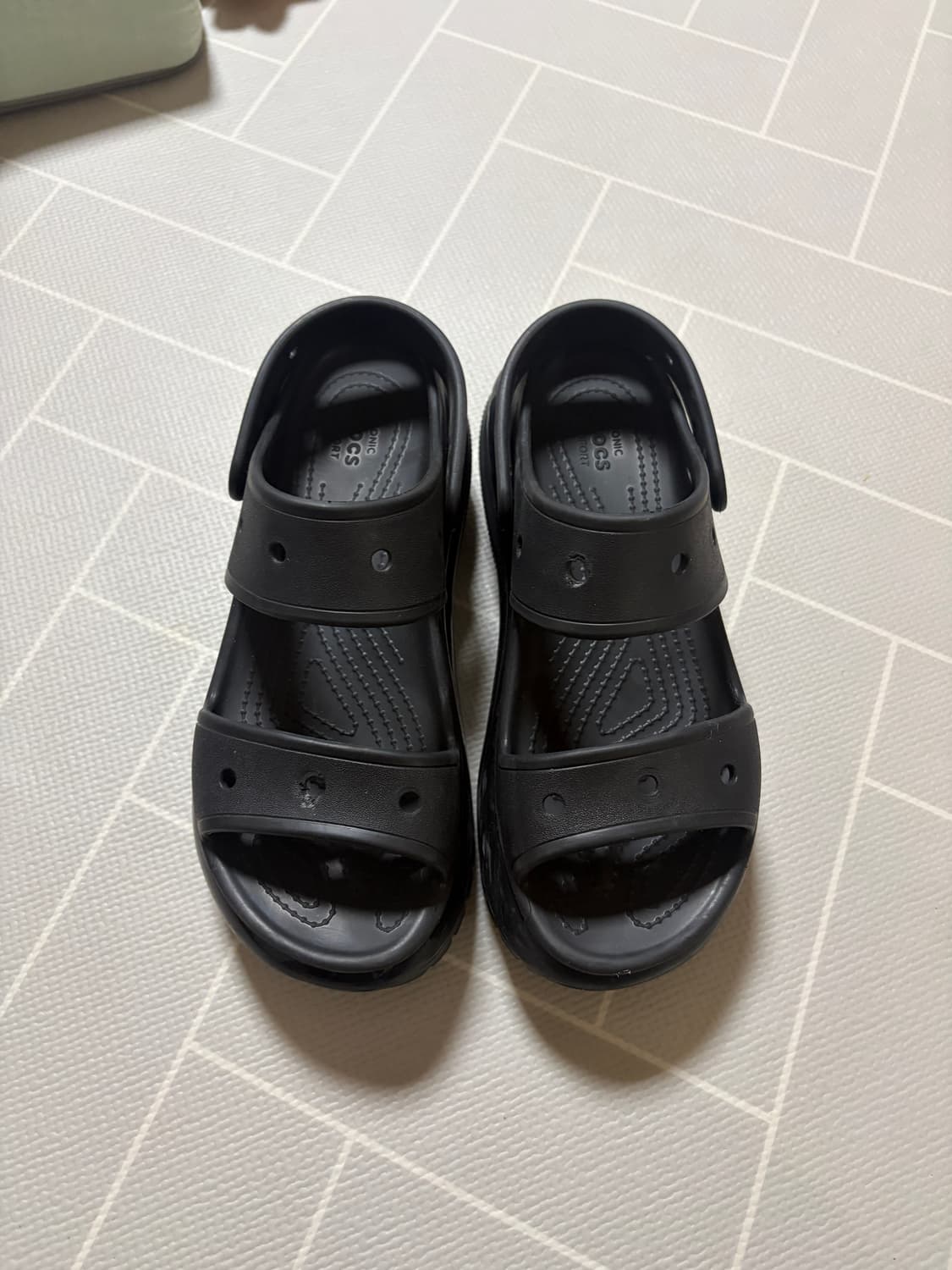 크록스 메가 크러쉬 250 상품이미지2