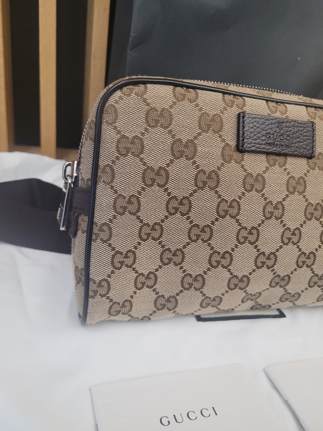 (미사용 새상품) 구찌 GG 캔버스 벨트 크로스백 상품이미지3