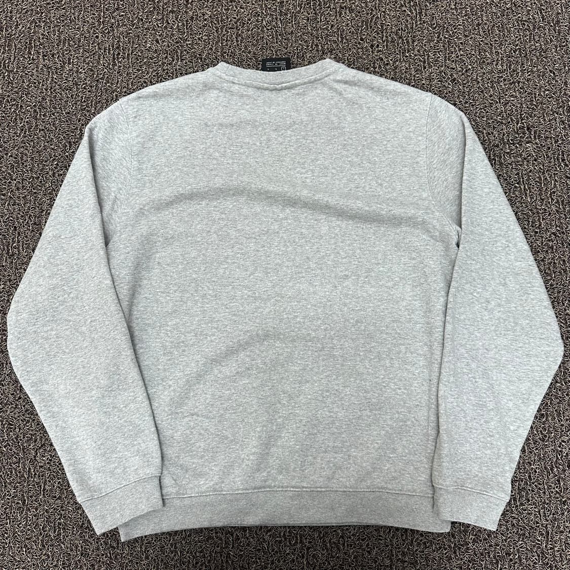 NIKE 나이키 맨투맨 그레이 100(L) 상품이미지5