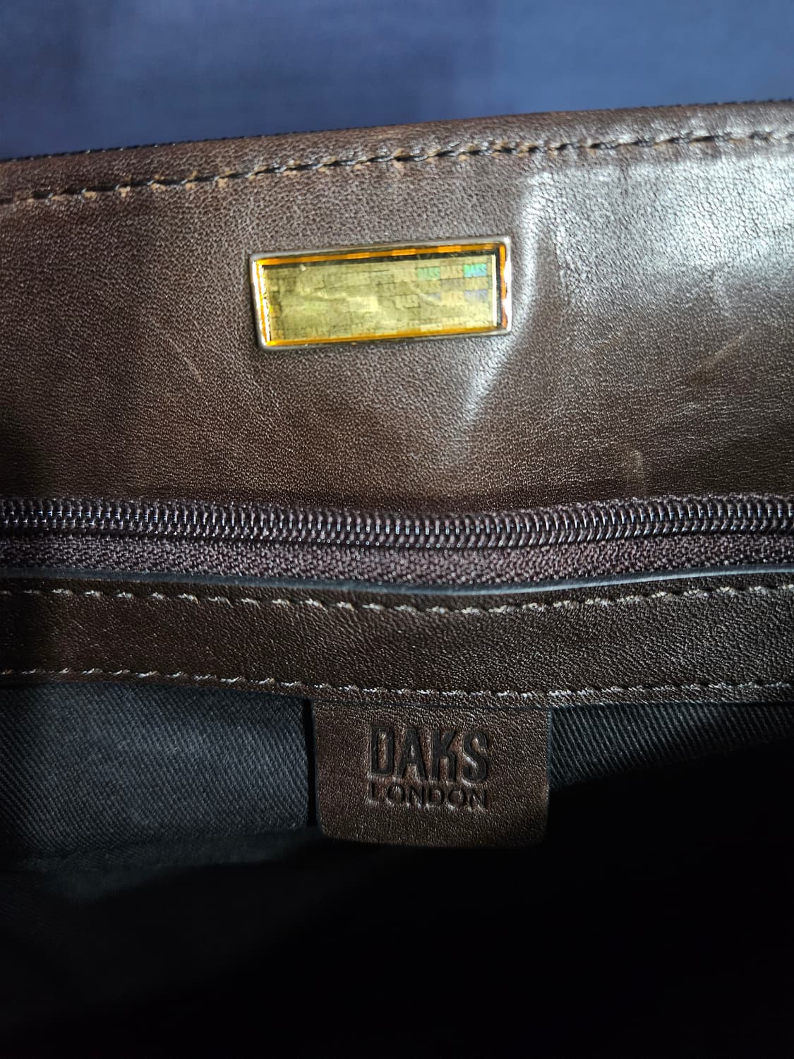 닥스 블랙컬러 남성 크로스백  상품이미지5