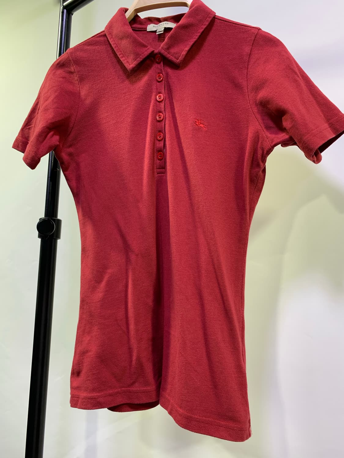 버버리 여성카라티 판매합니다 상품이미지2