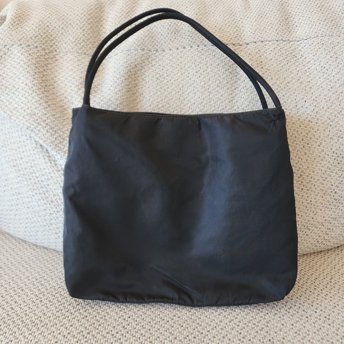 상태양호 프라다 나일론 테수토 숄더백 토트백 상품이미지3