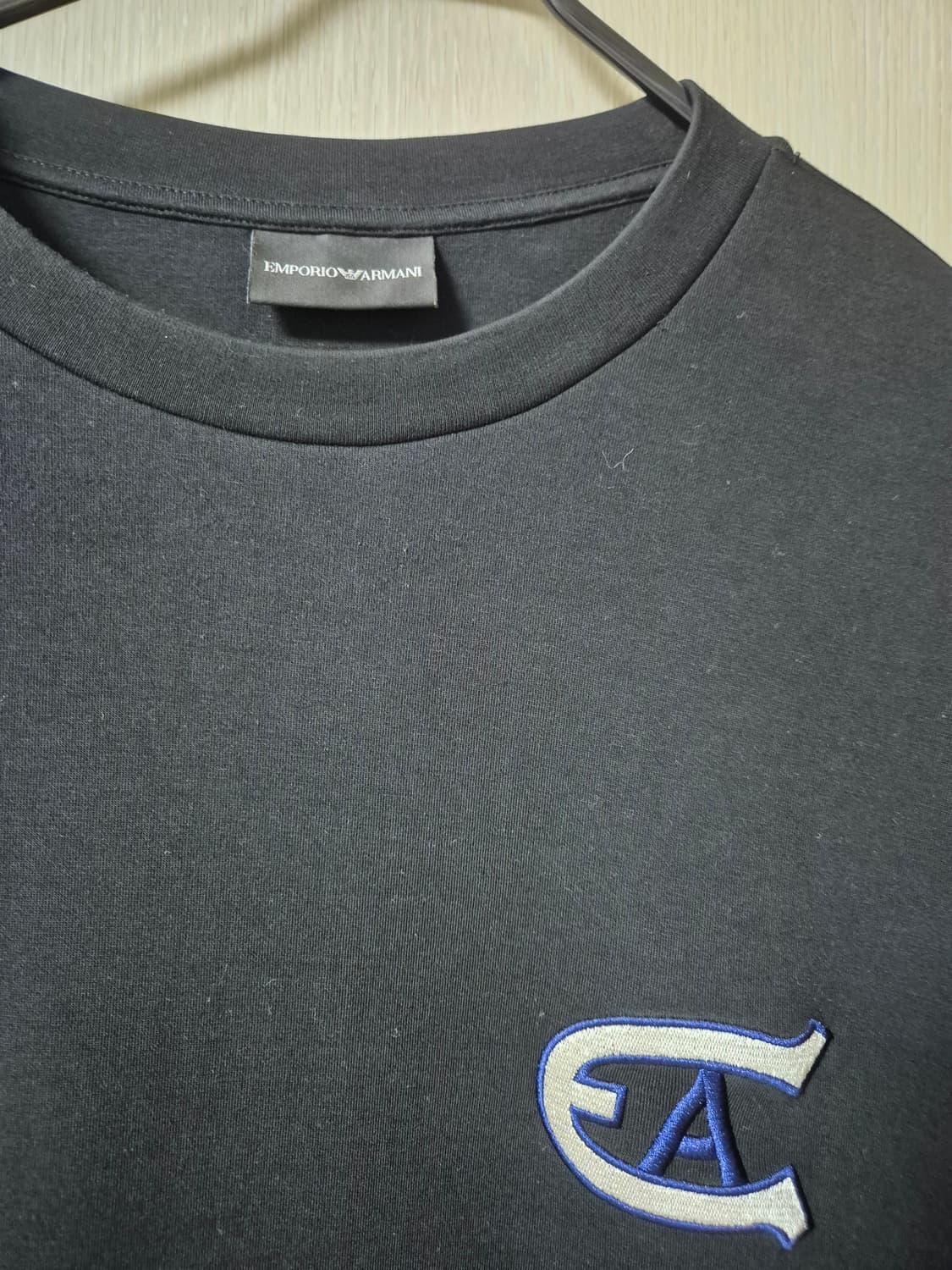 (정품) 엠포리오 아르마니 블랙 맨투맨 티셔츠 2XL 상품이미지3