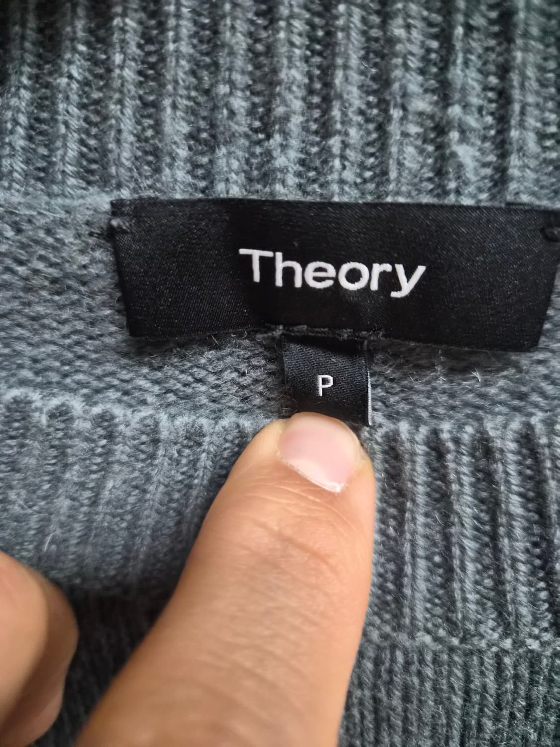 P) 띠어리 캐시미어 니트 팝니다 상품이미지3