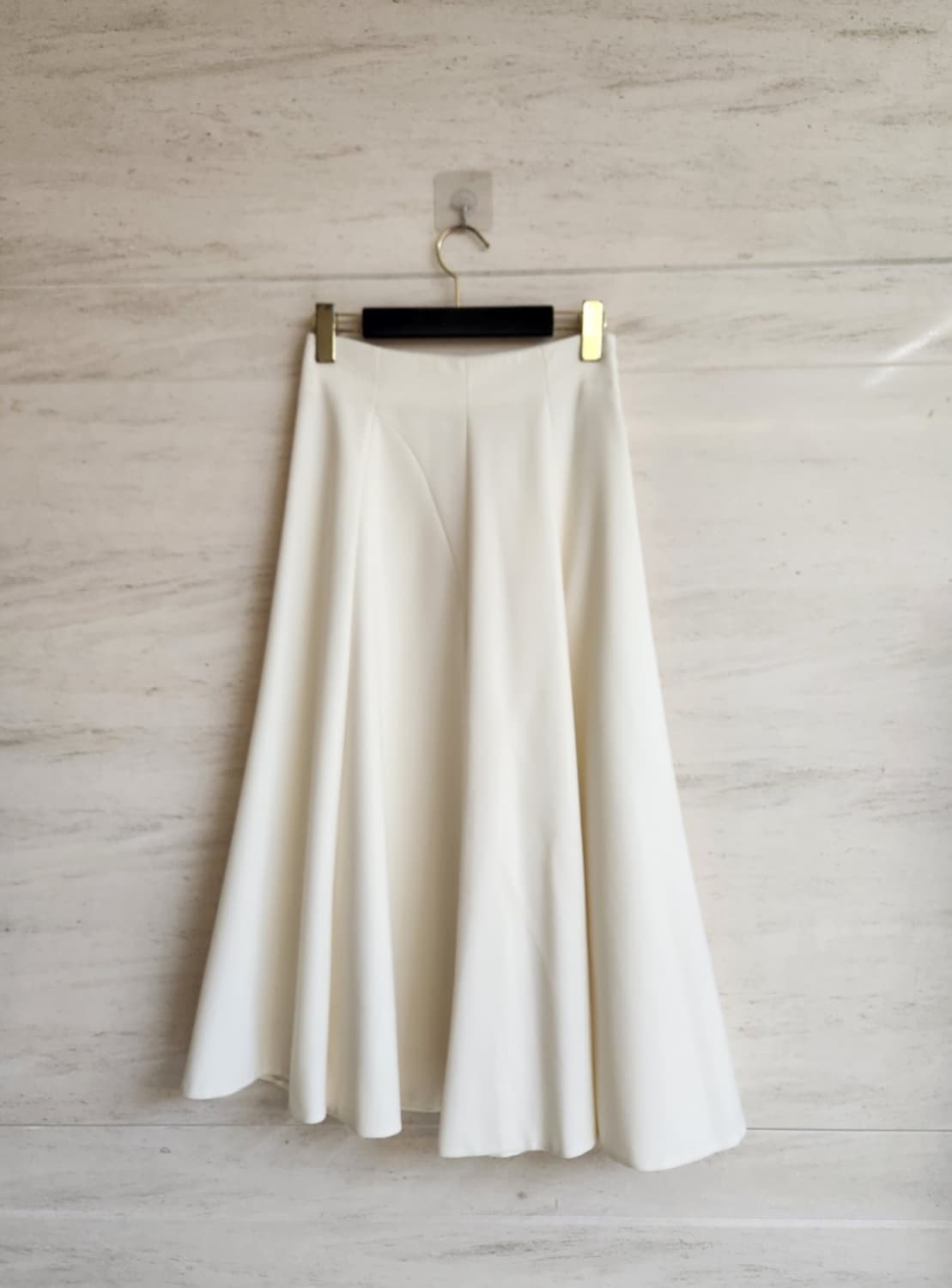 미샤 솔리드 플레어 스커트 44사이즈 상품이미지3