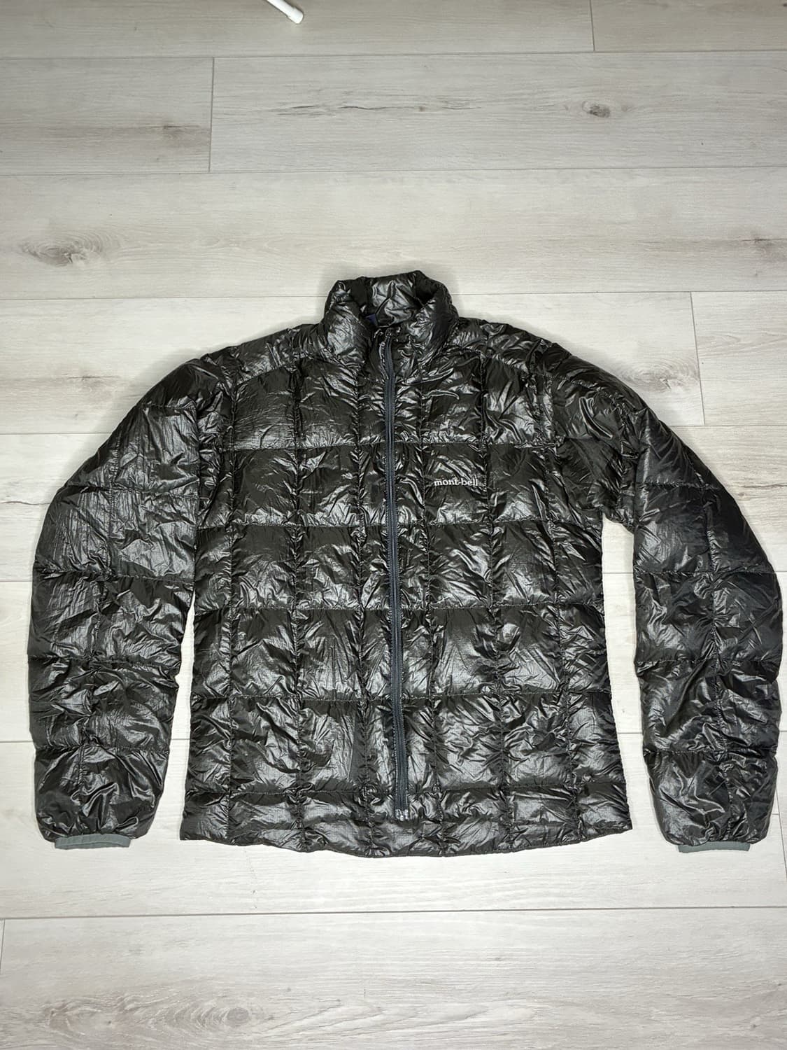 10s 몽벨 U.L. 경량패딩 자켓 블랙 상품이미지1