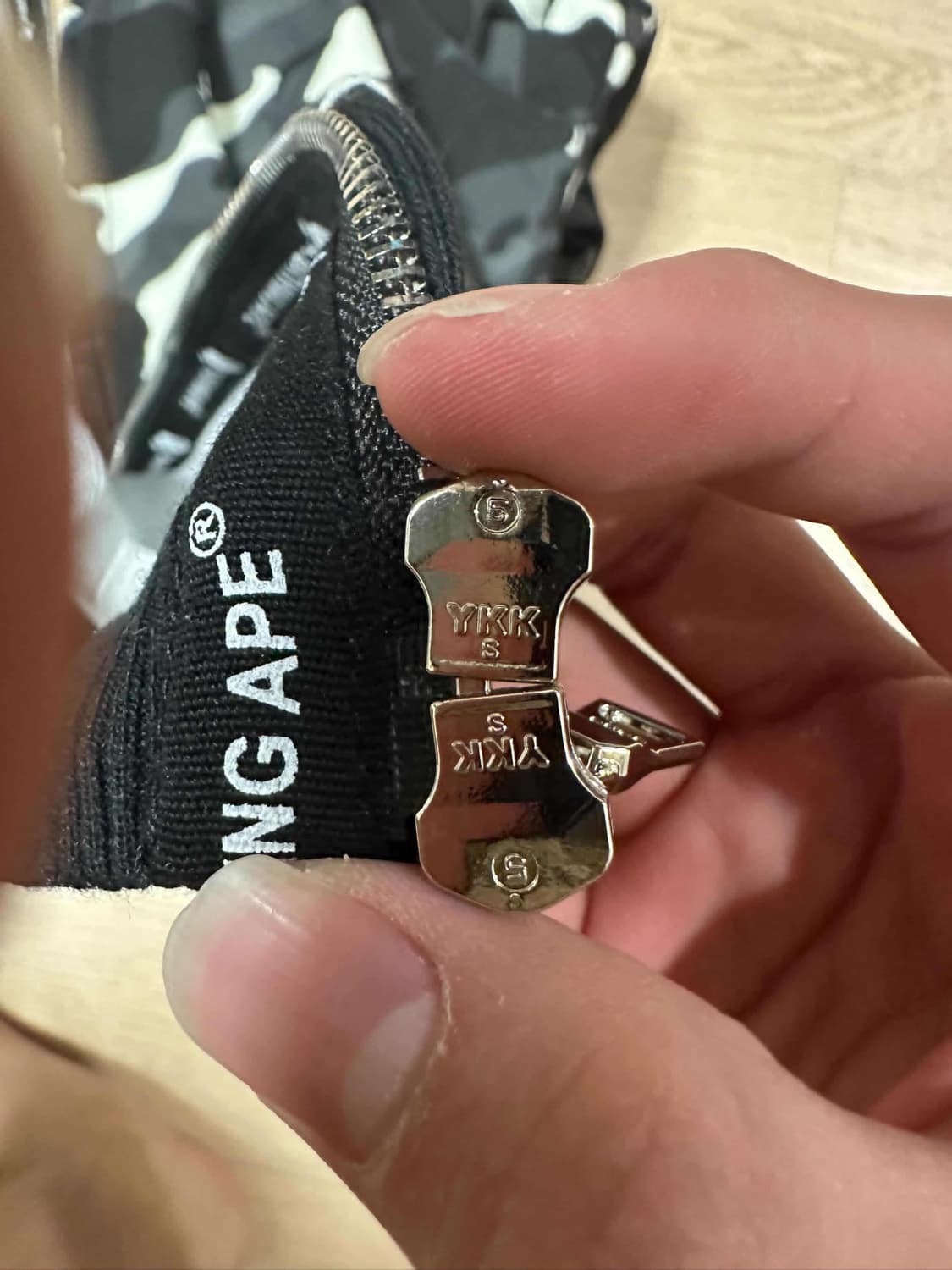 베이프 샤크 블랙 카모 후드집업 상품이미지8