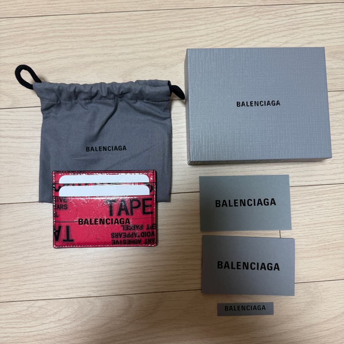 발렌시아가 테이프 타입 카드 홀더 (정품) 상품이미지1