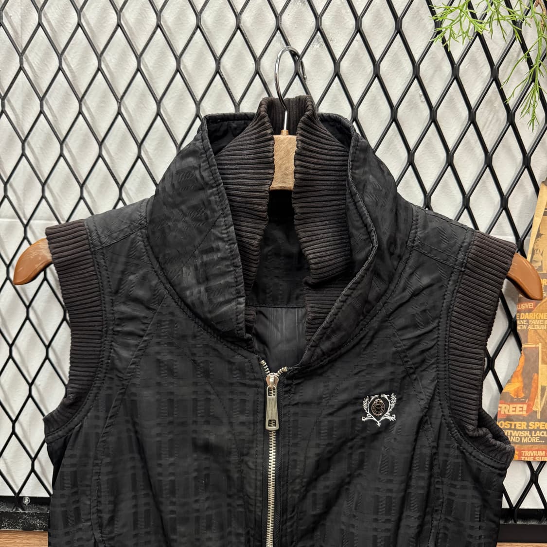 00s 디젤 집업 베스트 블랙 전면 자수 버튼 로고 상품이미지3