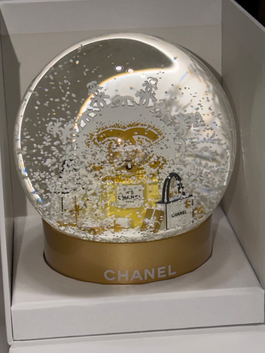 샤넬 스노우볼 2024 상품이미지3