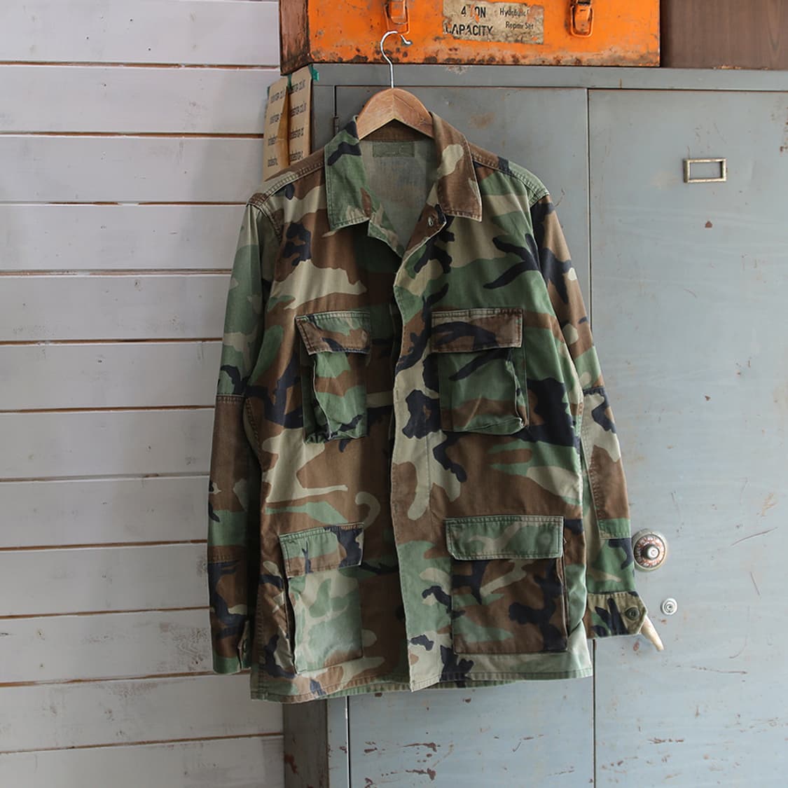 (착용컷) 90's U.S.ARMY B.D.U. 카모 퍼티그 자켓 105 상품이미지1