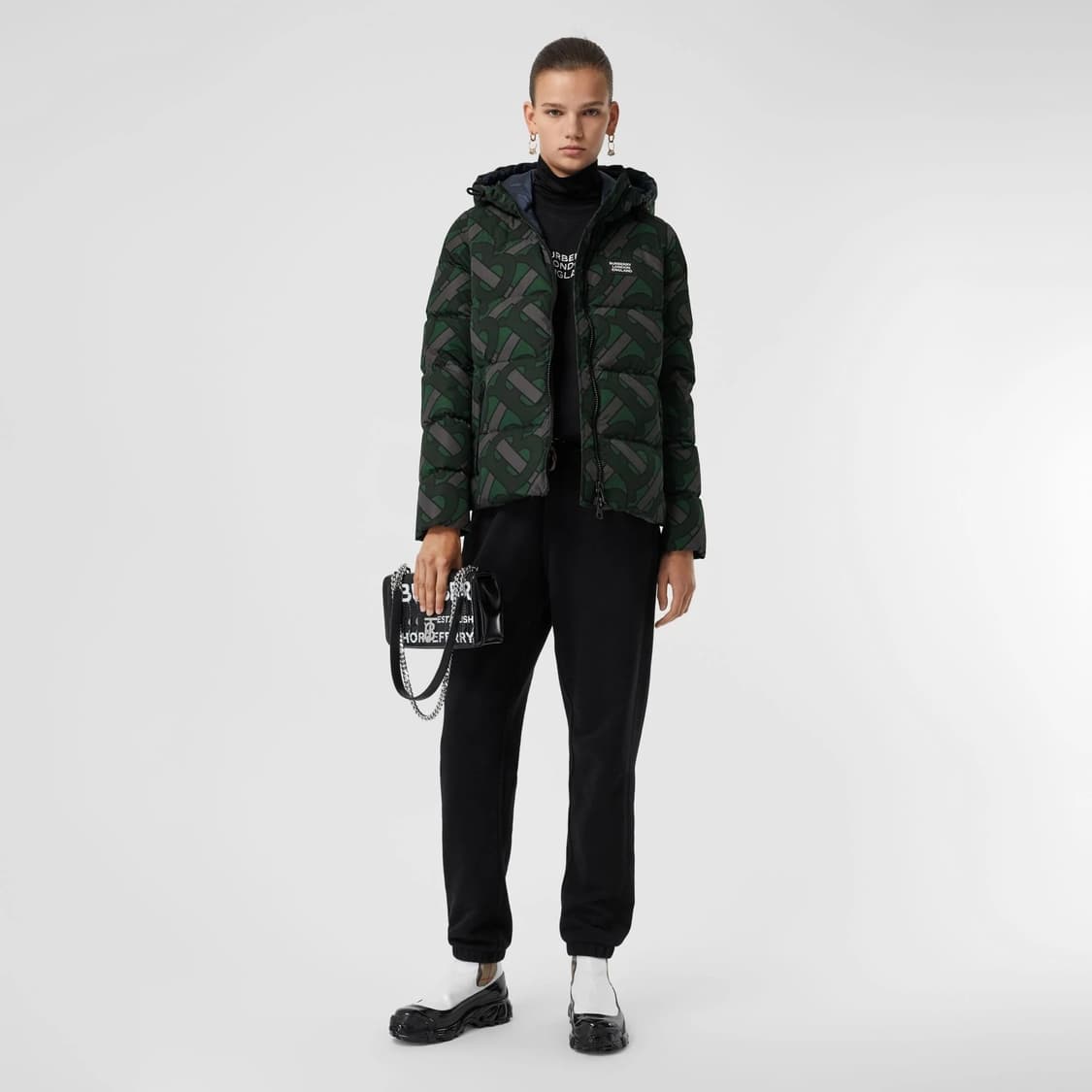 정품 버버리 모노그램 패딩 점퍼 자켓 상품이미지6