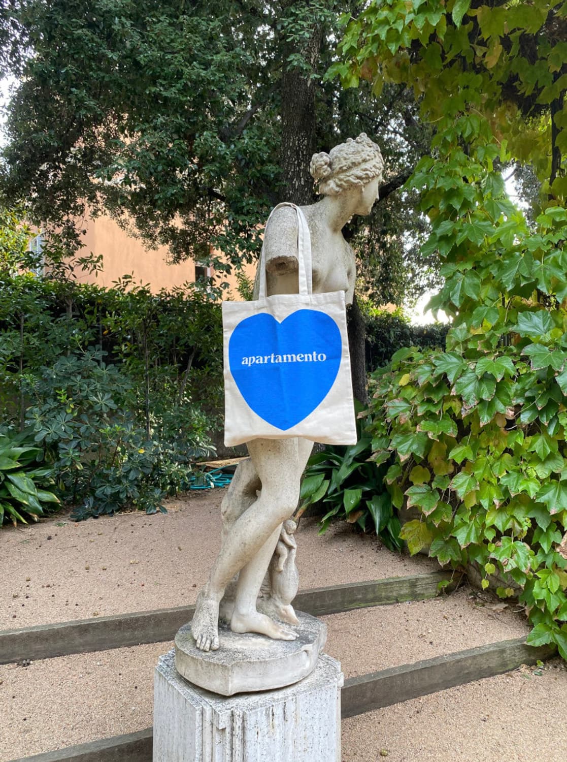 <새상품🩵>Apartamento 아파르타멘토 하트 토트백 에코백 상품이미지3