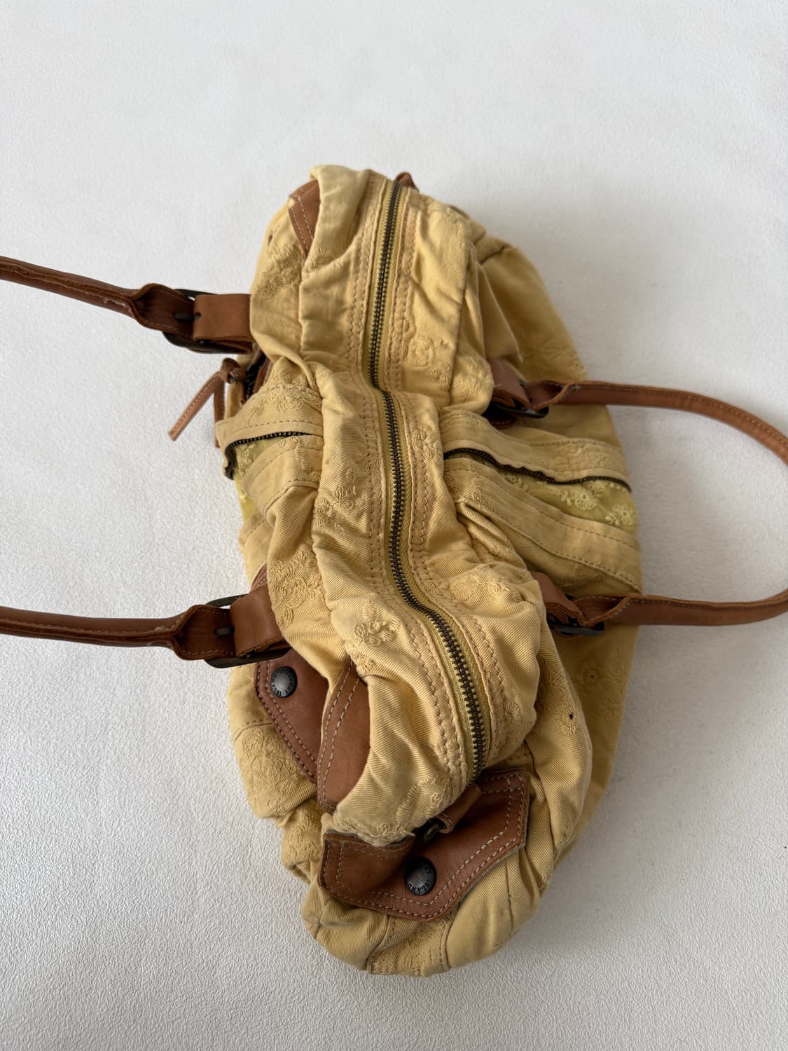 써스데이아일랜드(Thursday Island) 숄더백 상품이미지4